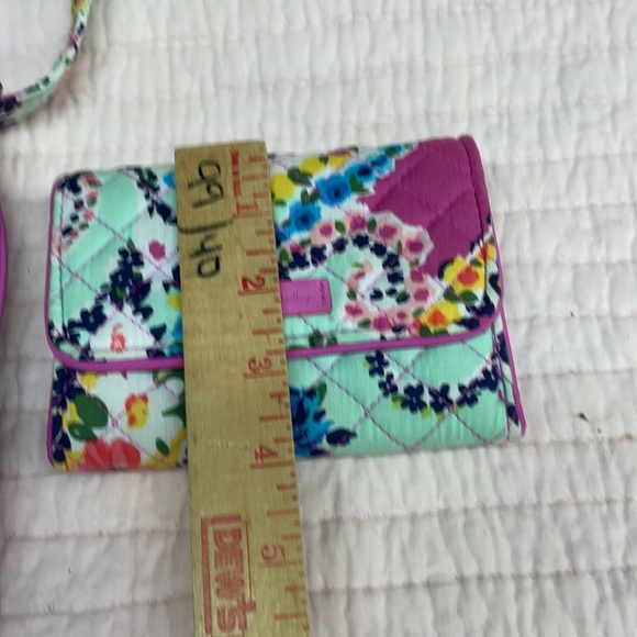 Vera Bradley Triple Zip Crossbody and Wallet - Picture 15 of 16